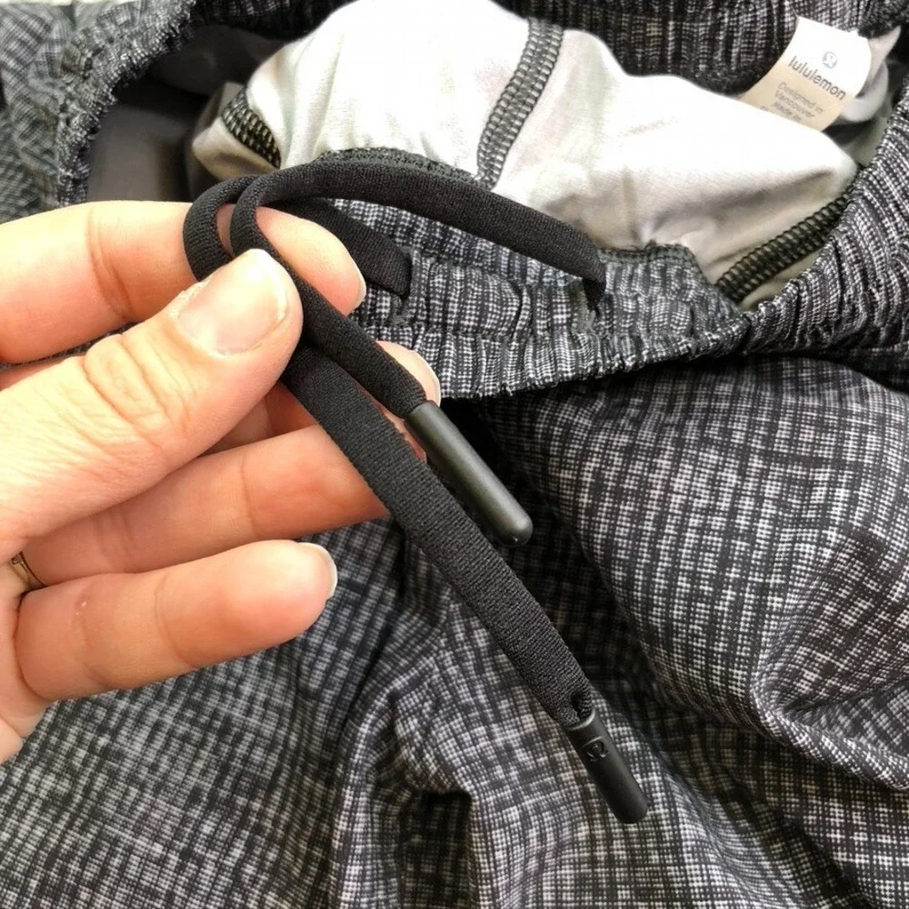 Lululemon Pace Breaker Short 9